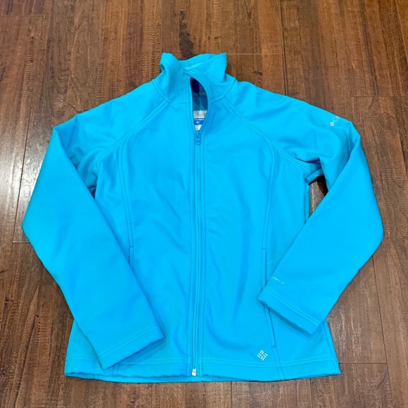 Columbia Jackets & Blazers - Columbia Omni-Shield jacket. EUC!